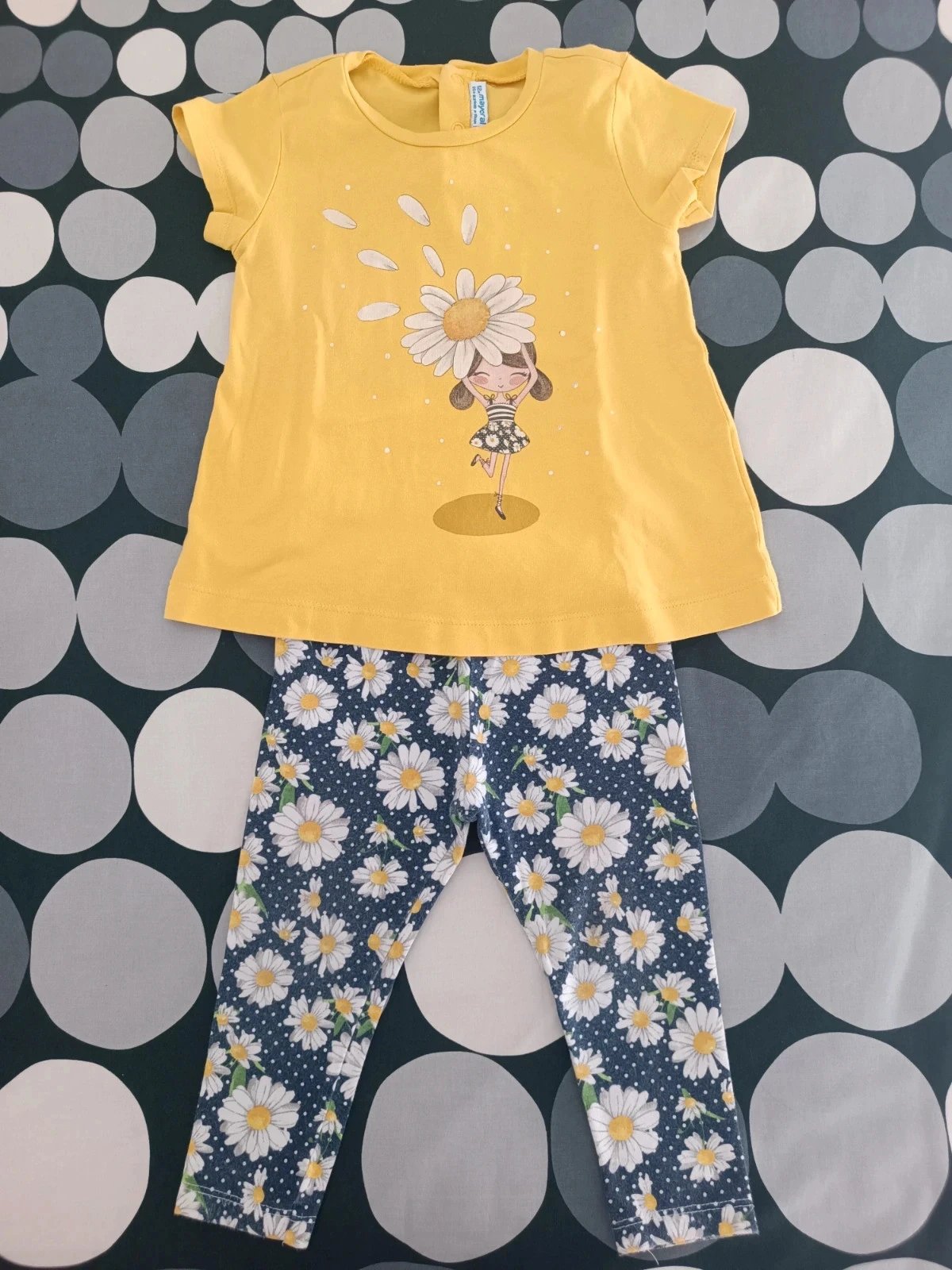 Ensemble t-shirt + leggings Mayoral 12 mois - Marguerites & Soleil 💋 – photo 2